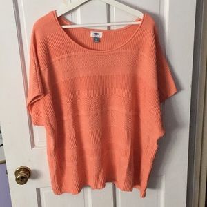 Short sleeve knit sweater